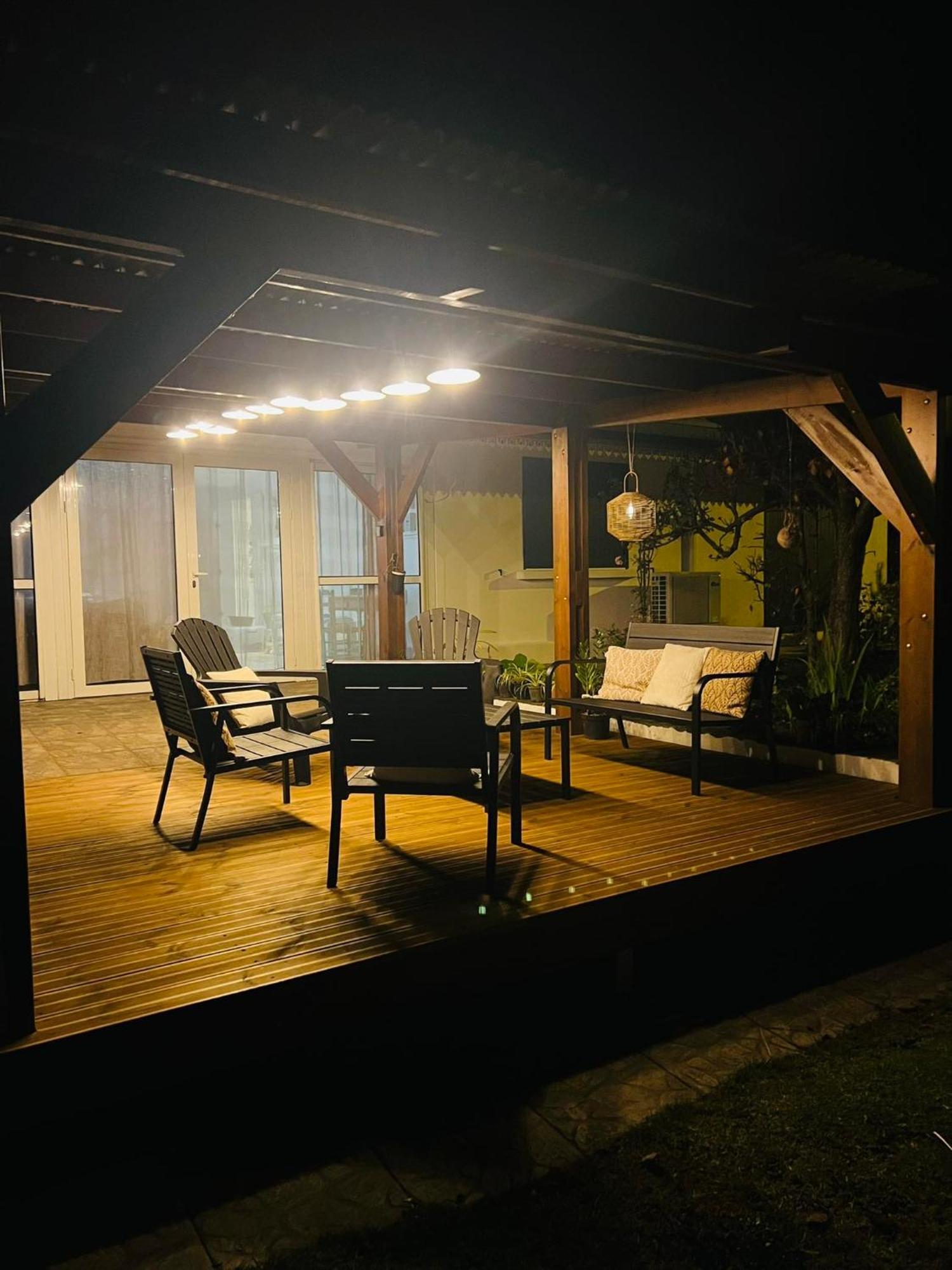 Villa Le Vieux Poirier A La Plaine Des Cafres Le Tampon Exterior foto